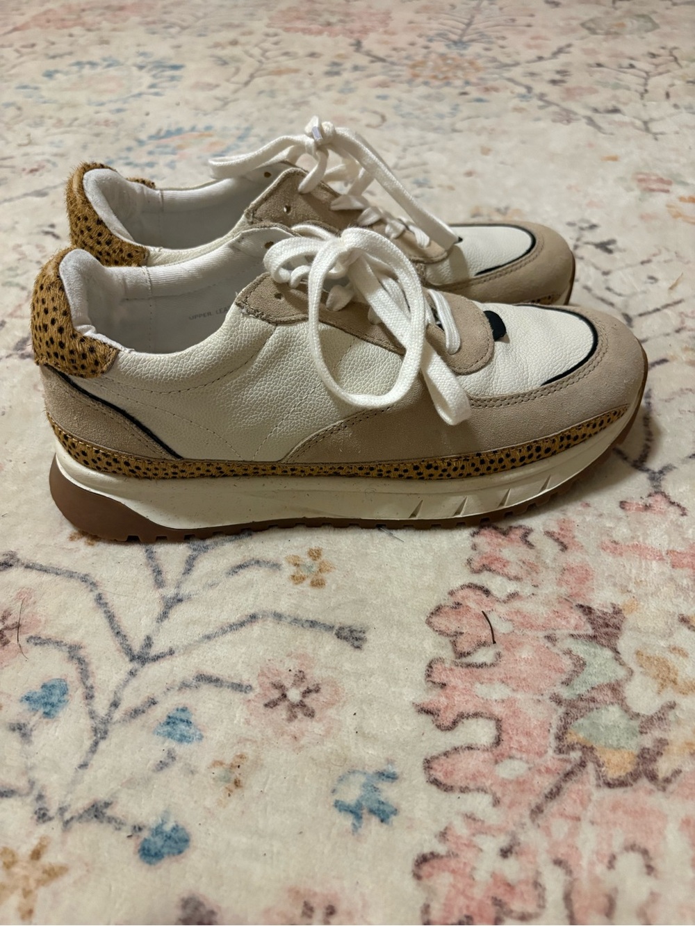 Madewell- MWL tennis shoes. Size 8.5. Like New!!! - Picture 1 of 9